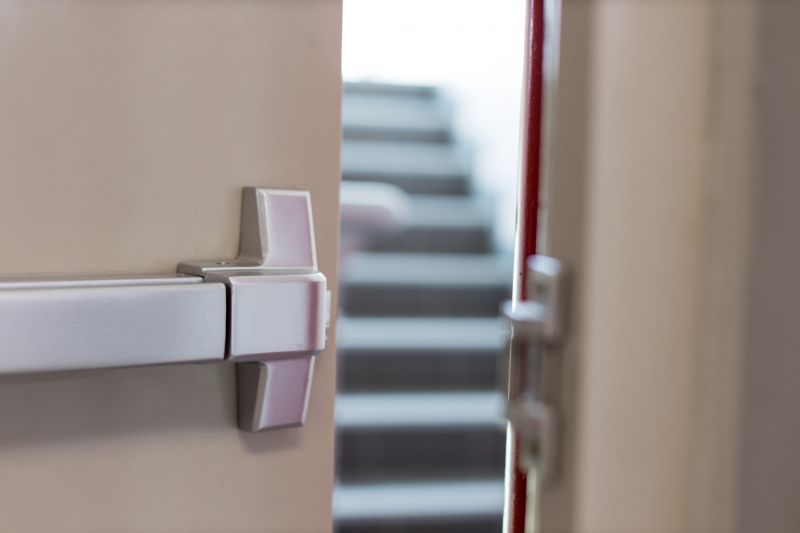 Commercial Door Service